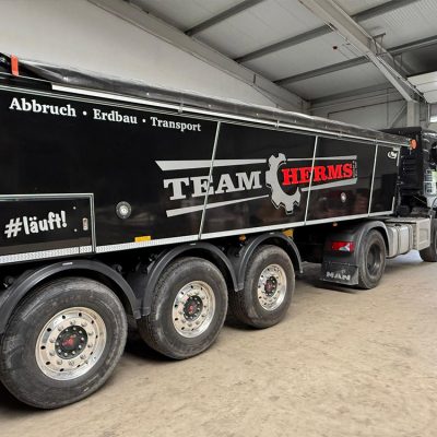 Team Herms – LKW-Beschriftung