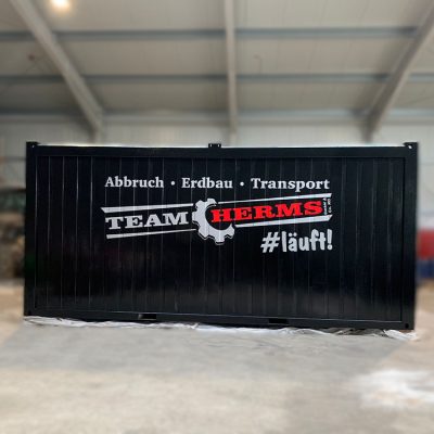 Team Herms – Containerbeschriftung