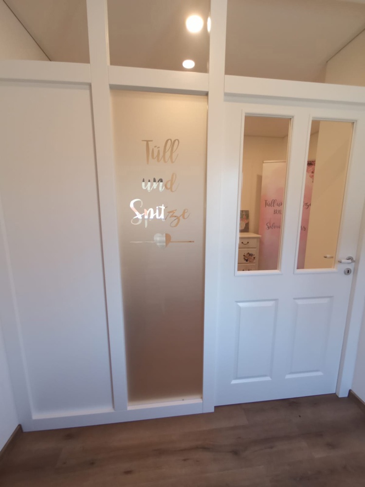 Tüll und Spitze- Türenbeschriftung